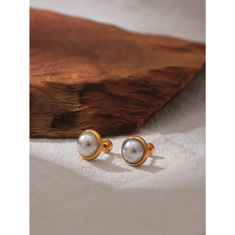 Pearls Screw-Back Stud Earrings