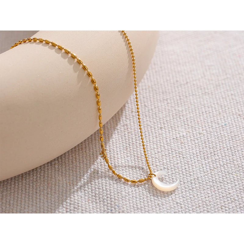 White Shell Moon Necklace