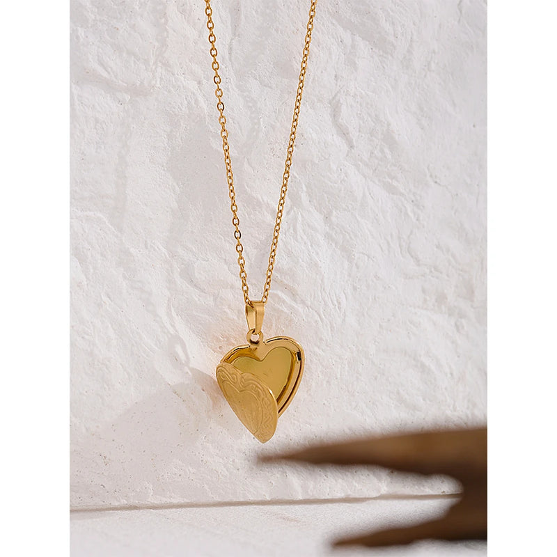 Heart Picture Frame Necklace