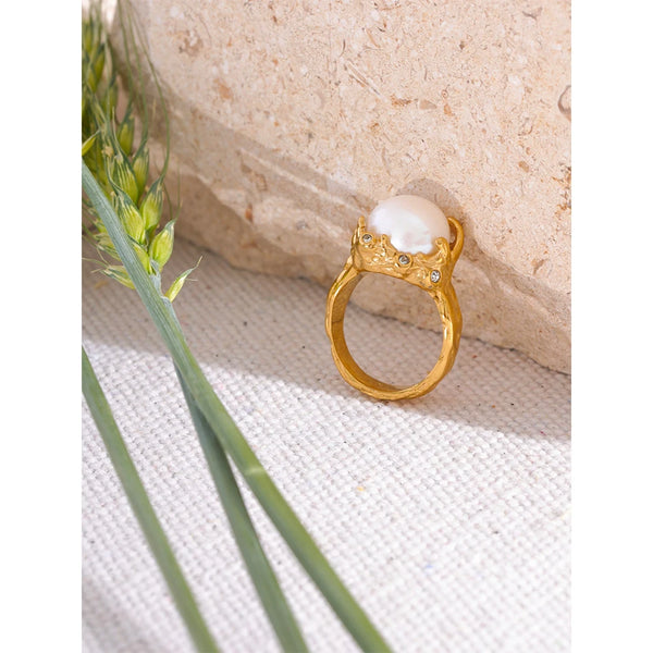 The Pearl of Radiance Ring: A Classic Reimagined