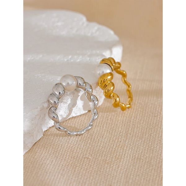 Pearls Twisted Geometric Ring