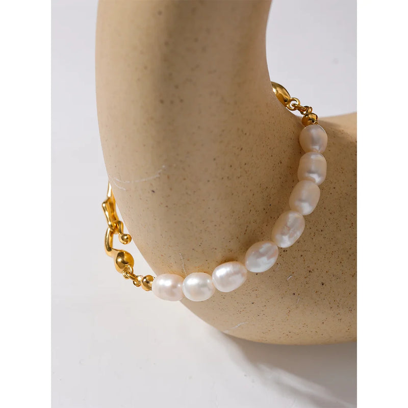 Natural Freshwater Pearls Bracelet